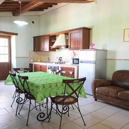 A Magical Experience In Fabulous Grounds With Pool Jacuzzi Wifi Aircon شقة Colle Umberto (Umbria)