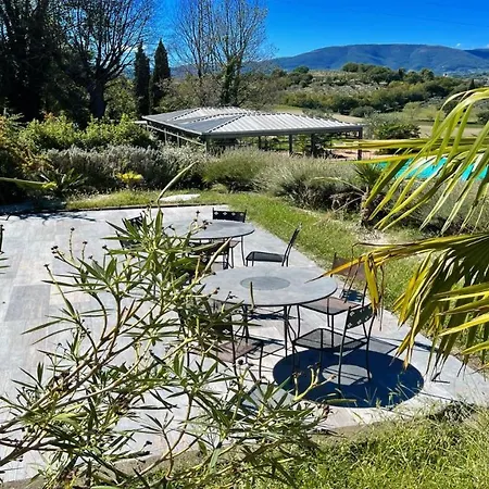 A Magical Experience In Fabulous Grounds With Pool Jacuzzi Wifi Aircon *
