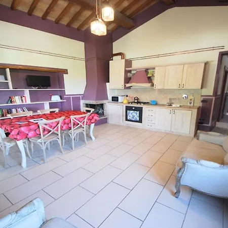 شقة A Magical Experience In Fabulous Grounds With Pool Jacuzzi Wifi Aircon Colle Umberto (Umbria)