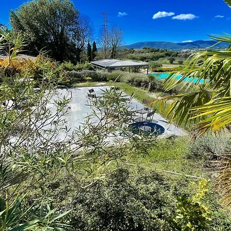 شقة A Magical Experience In Fabulous Grounds With Pool Jacuzzi Wifi Aircon *