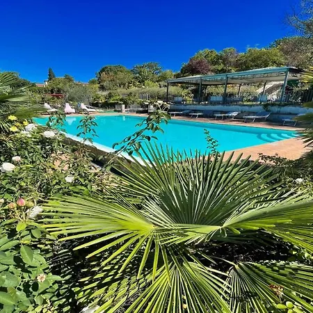 A Magical Experience In Fabulous Grounds With Pool Jacuzzi Wifi Aircon شقة