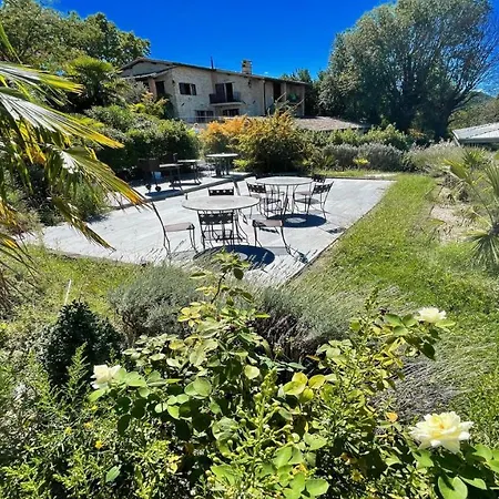شقة A Magical Experience In Fabulous Grounds With Pool Jacuzzi Wifi Aircon